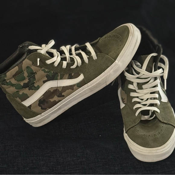 Vans camo full cab - Picture 1 of 5